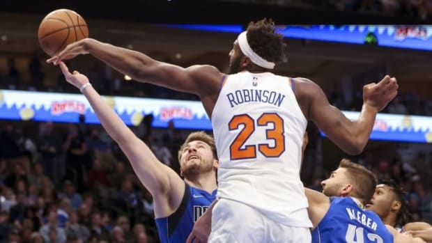 Mitchell Robinson